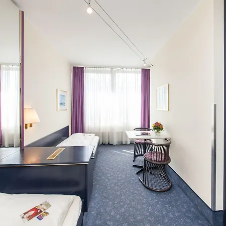 Scope Mirage 3* Neuss