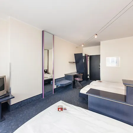 Scope Mirage Hotel