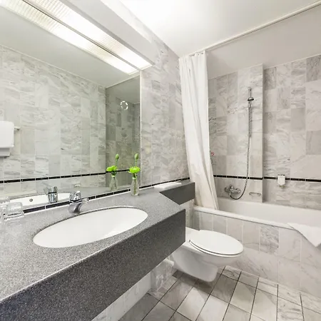 Scope Mirage 3* Neuss