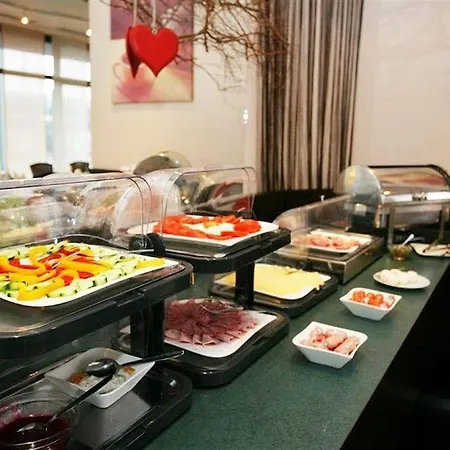 Scope Mirage Hotel