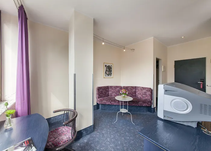 Scope Mirage Hotel 3*