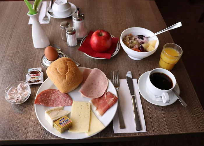 Scope Mirage 3* Neuss