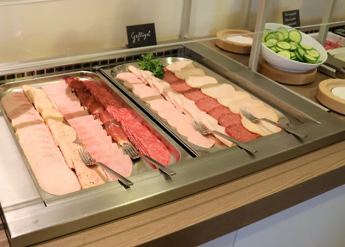 Scope Mirage Hotel 3*