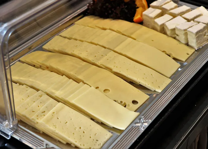 Scope Mirage 3* Neuss