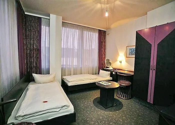 Scope Mirage Hotel 3*