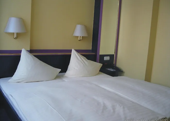 Scope Mirage 3* Neuss