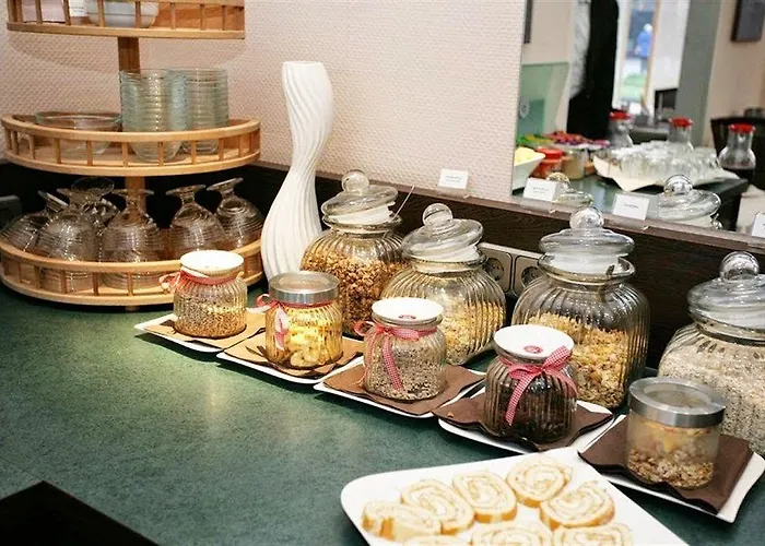 Scope Mirage Hotel 3*